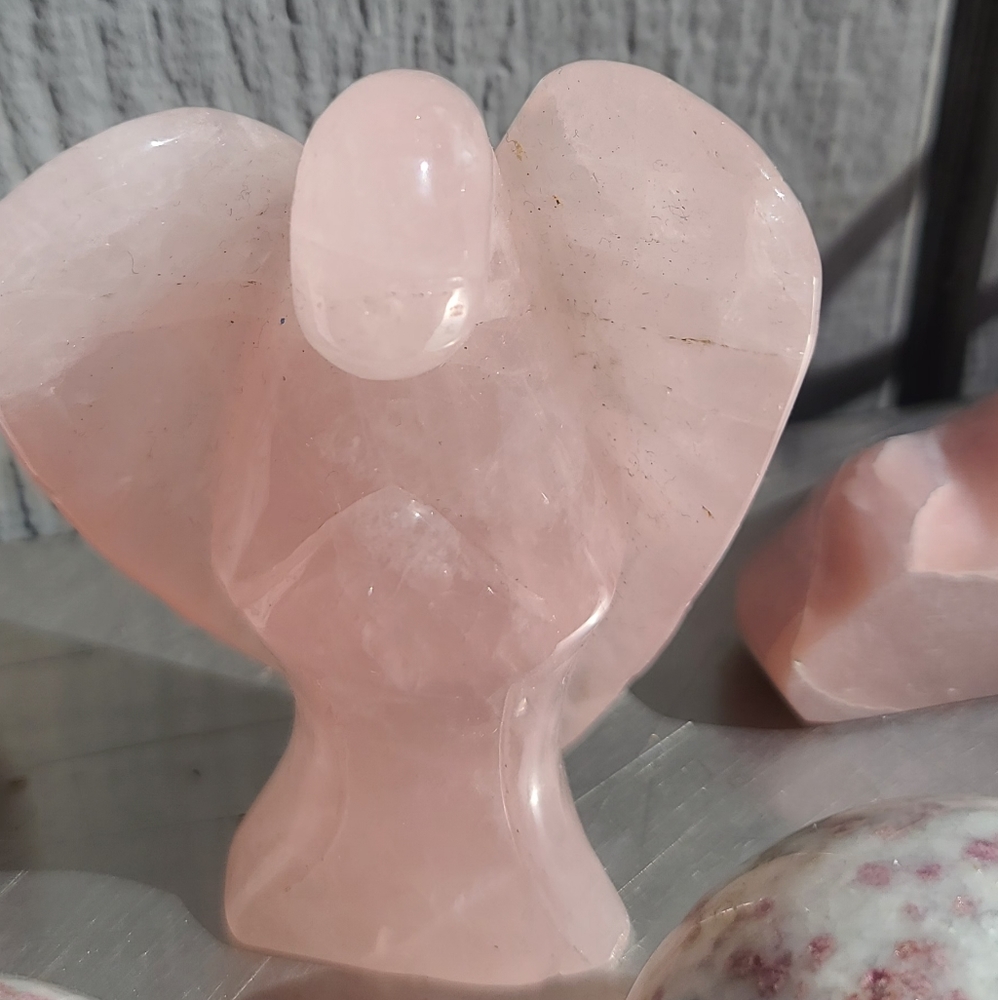 SOLD!Beautiful Pink quartz Guardian Angel 5" - Picture 4 of 8
